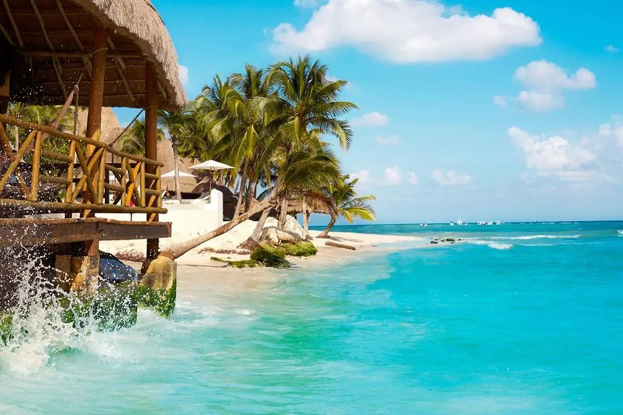 Super Chic 2Bd Apartment Just Remodeled Playa del Carmen
